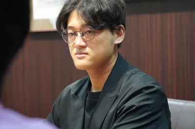 インタビュー中の様子