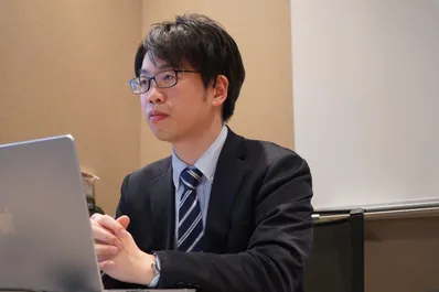 インタビュー中の様子