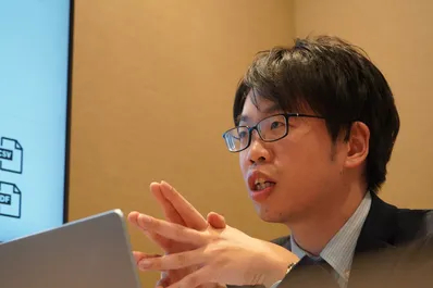 インタビュー中の様子